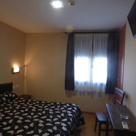 Hostal La Perdiz Sonseca Ngoại thất bức ảnh